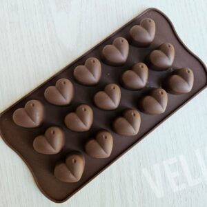 MOLDE DE SILICONA P/ BOMBONES CORAZON NRO 4