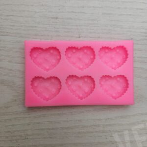 MOLDE DE SILICONA GALLETAS CORAZON  X 6 UNIDADES