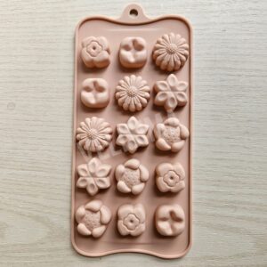 MOLDE DE SILICONA P/ BOMBONES FLORES NRO 3
