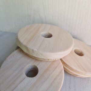 TAPA MADERA 8X8 PARA DIFUSOR PERFORADA (PINO)