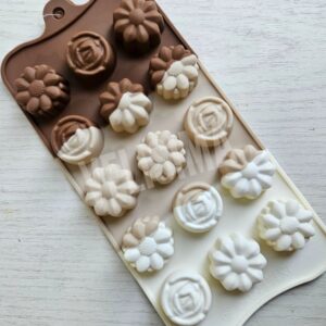 MOLDE DE SILICONA P/ BOMBONES FLORES NRO 1